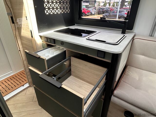 Half-integraal camper CHALLENGER X 150 Open Edition | WAB SpurH Markise AUT KAM