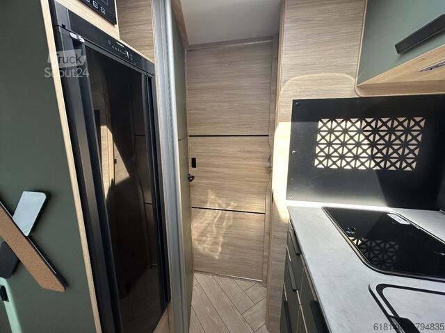 Half-integraal camper CHALLENGER X 150 Open Edition | WAB SpurH Markise AUT KAM