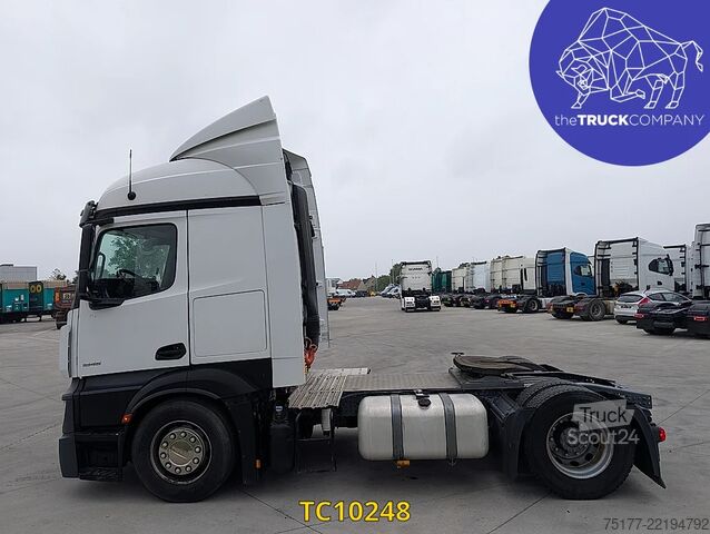 Standard-SZM Mercedes-Benz Actros