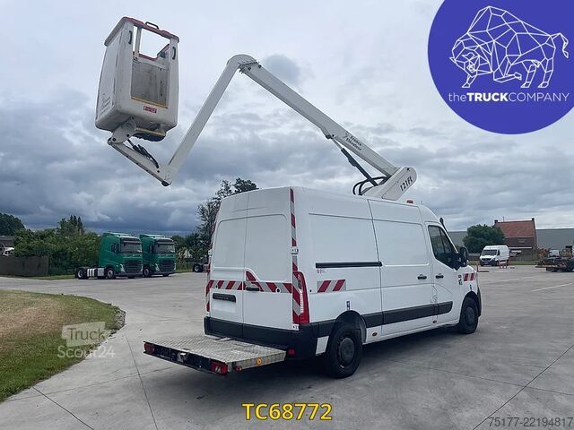 Подемна платформа Renault Master 145.35 nacelle