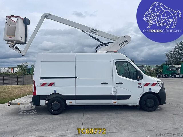 Подемна платформа Renault Master 145.35 nacelle