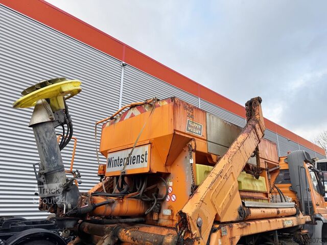 Spezial-LKW  STA95 Salzstreuer STA95 Salzstreuer ca. 5m³