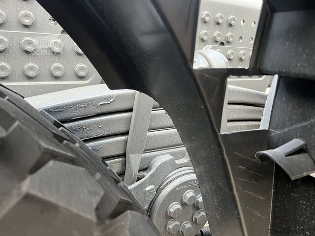 Camion benne à bras amovible Mercedes-Benz Arocs 4151 AK 8x8/4 Arocs 4151 AK 8x8/4, Grounder