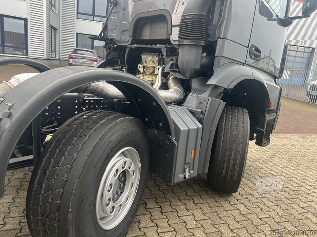 Camion benne à bras amovible Mercedes-Benz Arocs 3251 L 8x4/4 Arocs 3251 L 8x4/4, Motorabtrieb