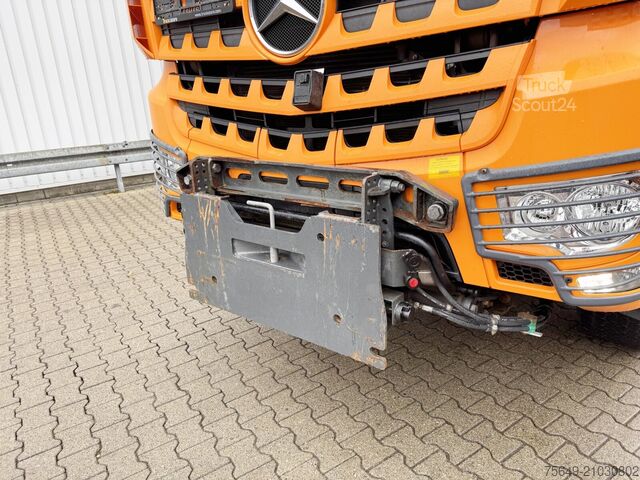 Camion-benne tricar Mercedes-Benz Arocs 2036 AK 4x4 Arocs 2036 AK 4x4, Winterdienstausstattung, Grounder, Motorabtrieb, Bordmatik