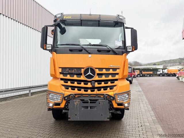 Camion-benne tricar Mercedes-Benz Arocs 2036 AK 4x4 Arocs 2036 AK 4x4, Winterdienstausstattung, Grounder, Motorabtrieb, Bordmatik