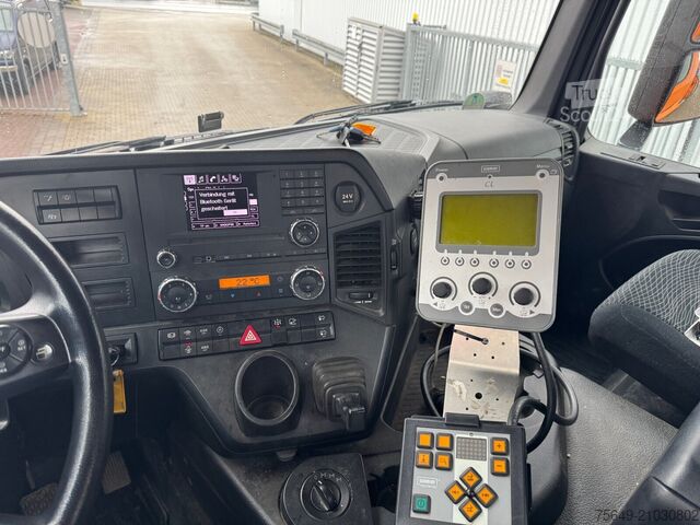 Camion-benne tricar Mercedes-Benz Arocs 2036 AK 4x4 Arocs 2036 AK 4x4, Winterdienstausstattung, Grounder, Motorabtrieb, Bordmatik