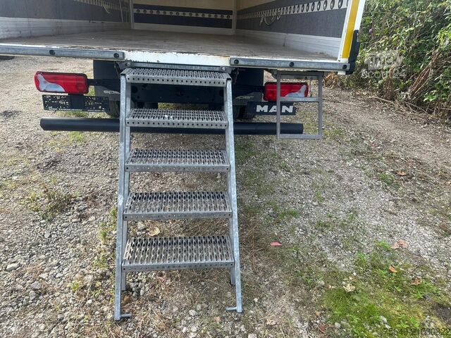 Fourgon tôlé MAN TGL 8.150 4x2 BL TGL 8.150 4x2 BL, Möbelkoffer mit Rolltor