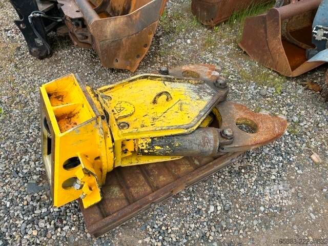 Otro  Epiroc CB 950 Beton Abbruchschere 12.000 EUR