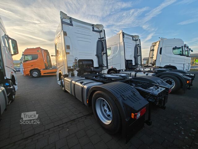 Trattore stradale standard Ford Truck F-Max L