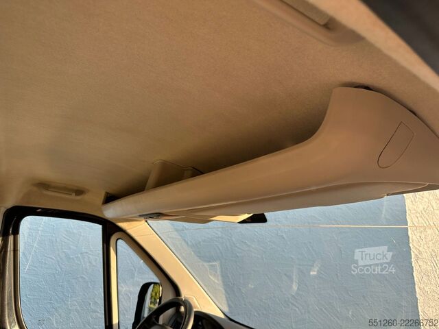 Dubă pick-up PEUGEOT Boxer DoKa mit Pritsche | Kran | AHK | Klima