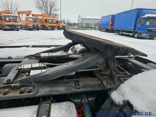 Влекач за голям обем Scania R 420 Highline Retarder Mega-Lowliner 2 Betten