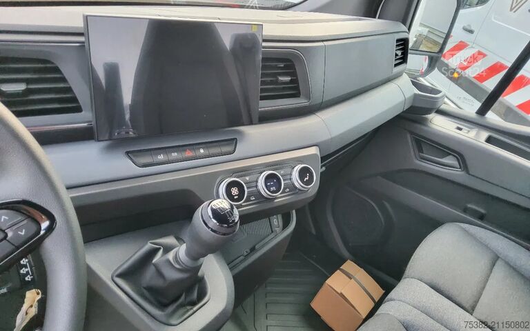 Chassis met cabine Renault MASTER NEW 170.35 CHASSIS RTWD DUBBELLUCHT