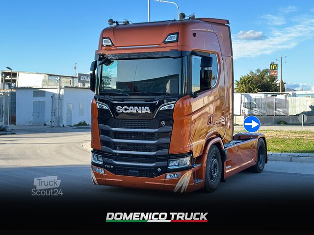 Standaard trekker SCANIA 770S FIRE EDITION