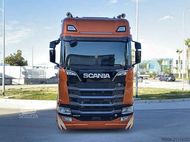 Standaard trekker SCANIA 770S FIRE EDITION