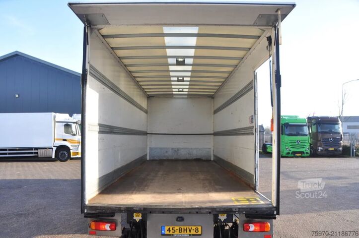 Kufr Volvo FL 210 2016 DHOLLANDIA 220.300km