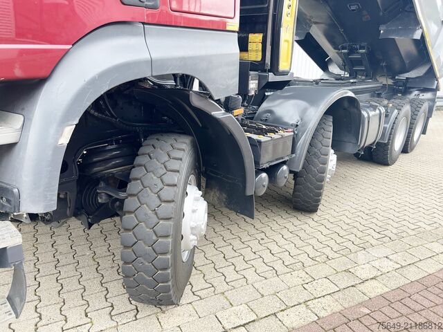 Spezial-LKW Tatra Phoenix 8x8 Phoenix 8x8, Stahlmulde ca. 22m³, hydr. Heckklappe