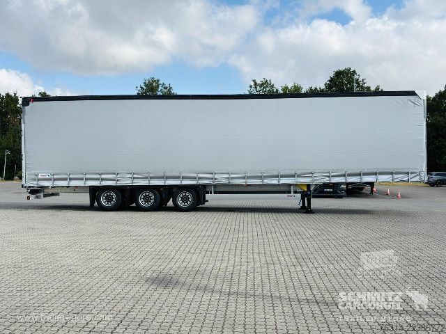 Semi-reboque aberto com lona Schmitz Cargobull Curtainsider Mega Getränke