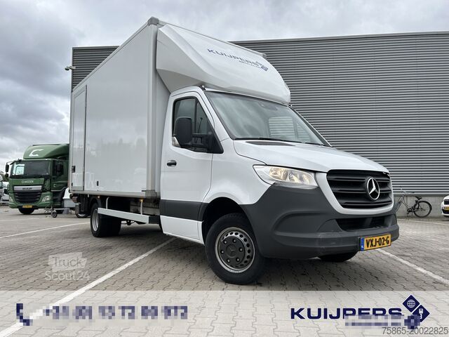 Resväska Mercedes-Benz Sprinter 515 1.9 CDI / 126 dkm / Box 4.4 mtr / ...