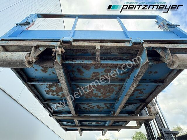 Cassone scarrabile  Abrollcontainer m. Seitenklappen