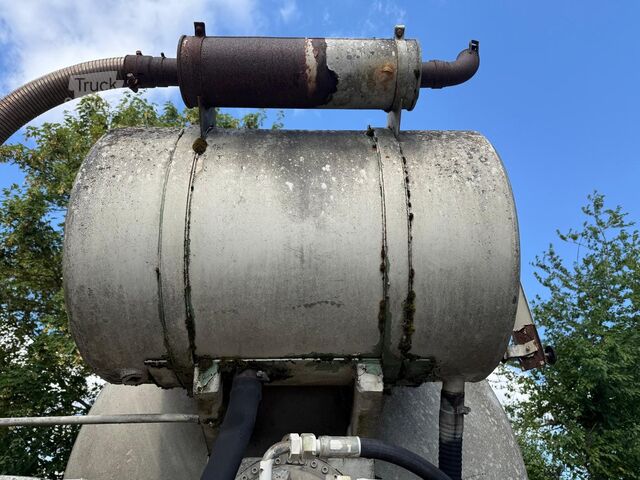 Veicolo commerciale  Stetter Betonmischer Wechselsystem 4 Zyl. Deutz