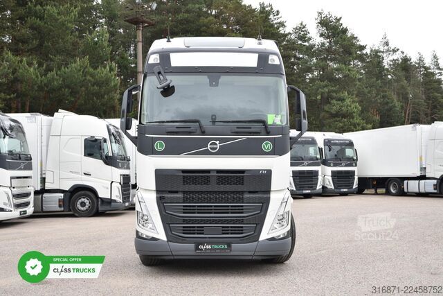 Trattore stradale standard VOLVO FH 500 Globetrotter XL I-ParkCool ACC