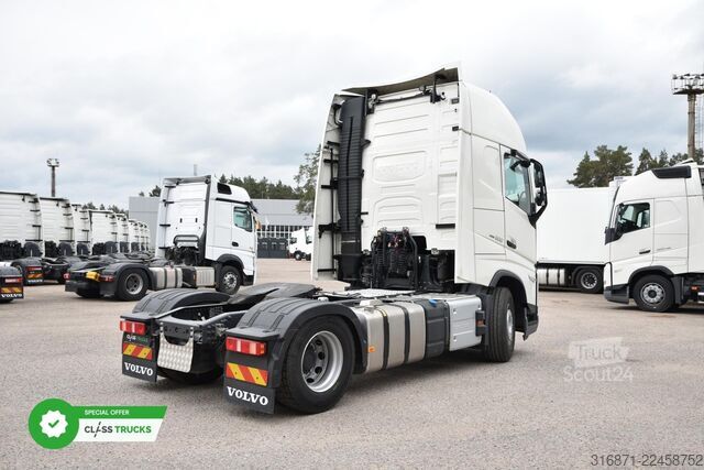 Trattore stradale standard VOLVO FH 500 Globetrotter XL I-ParkCool ACC