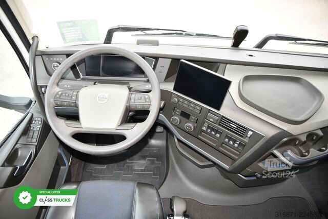 Trattore stradale standard VOLVO FH 500 Globetrotter XL I-ParkCool ACC