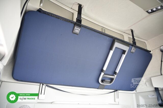 Trattore stradale standard VOLVO FH 500 Globetrotter XL I-ParkCool ACC
