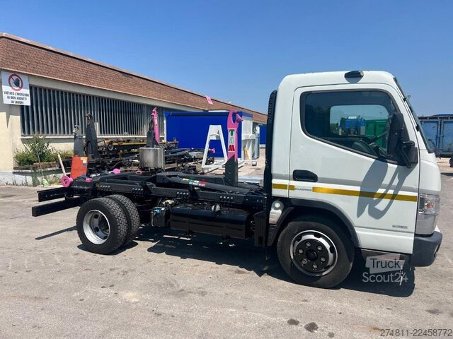 Camión portacontenedores de gancho MITSUBISHI MITSUBISHI FUSO 7C15 SCARRABILE NUOVO