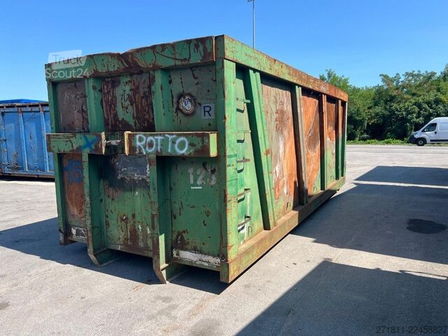 Контейнер с крюковым захватом  CONTAINER SCARRABILE USATO A CIELO APERTO
