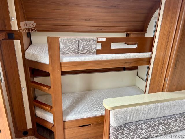 Asuntovaunu HOBBY 540 Kmfe Premium Etagen Klima Mover