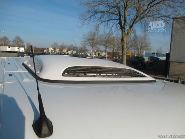 Refrigerator body van RENAULT Master 2.3DCI Nissan Thermoking Netto ¤13750,=