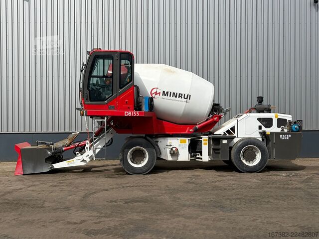 Blender Minrui 4M3 Self Loading Concrete Mixer 4x4