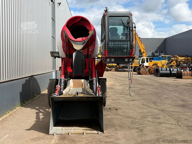Blender Minrui 4M3 Self Loading Concrete Mixer 4x4