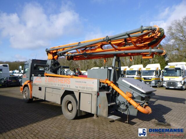 Betonpomp Mercedes Atego 4x2 Putzmeister concrete pump 20 m