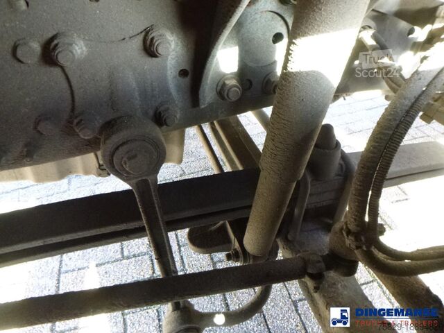 Betonpomp Mercedes Atego 4x2 Putzmeister concrete pump 20 m