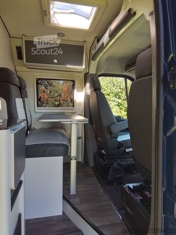 Furgonas ant ratų / kemperis Renault Master, Ahorn Ahorn Camp