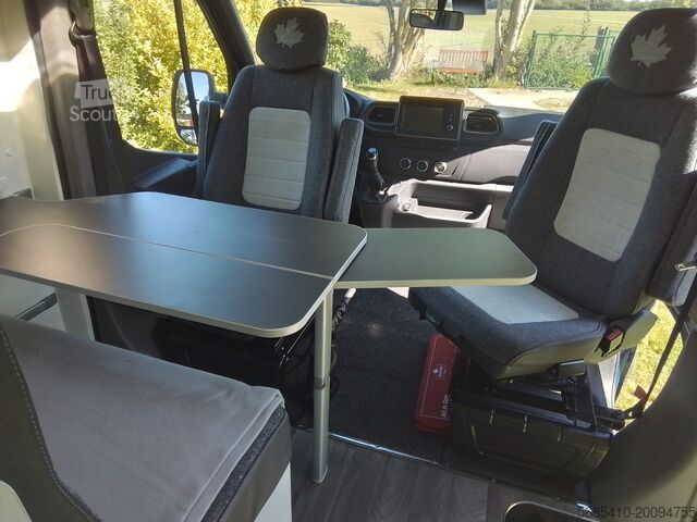 Furgonas ant ratų / kemperis Renault Master, Ahorn Ahorn Camp