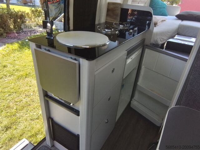 Furgonas ant ratų / kemperis Renault Master, Ahorn Ahorn Camp