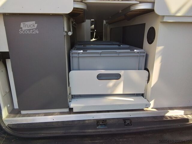 Furgonas ant ratų / kemperis Renault Master, Ahorn Ahorn Camp