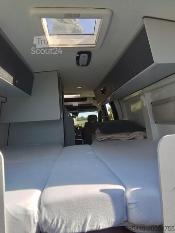 Furgonas ant ratų / kemperis Renault Master, Ahorn Ahorn Camp