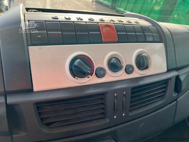 Camión portacontenedores de gancho Iveco IVECO EUROCARGO 160E25K SCARRABILE CON GRU