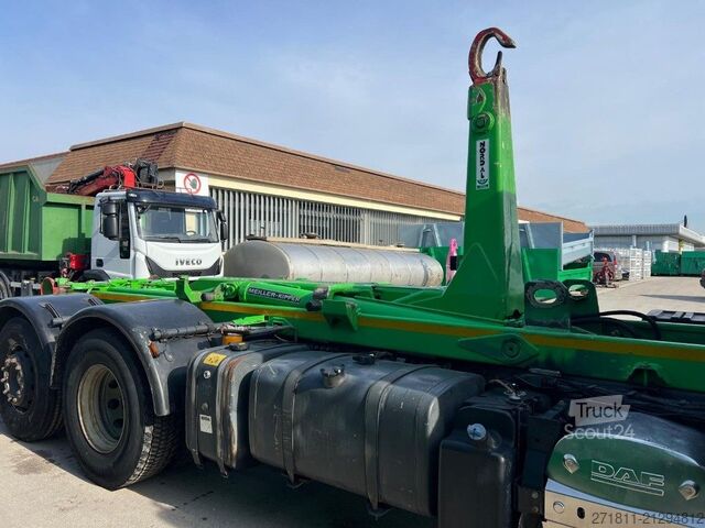 Camión portacontenedores de gancho DAF DAF CF85 SCARRABILE 6X2