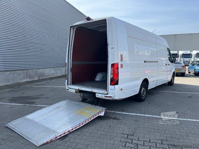 Hochdachkombi Mercedes-Benz Sprinter 319 3.0 V6 CDI / Sleeper Cab / L4 H3 /...