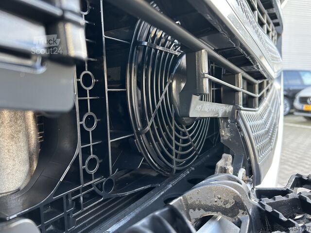 Standard-SZM Mercedes-Benz Actros 1842 Streamspace / 627 dkm / Tacho V2 / ...