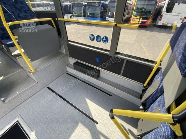 Kaupunkibussi Setra S 415 LE Business