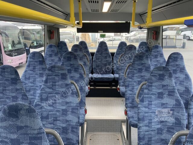 Kaupunkibussi Setra S 415 LE Business