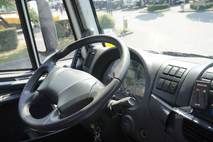  Iveco Eurocargo 160 E22K tipper / 60 tho. km!!