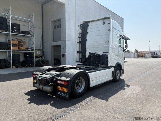 Стандартен влекач VOLVO FH 500 EURO 6, I-SHIFT, STANDKLIMA